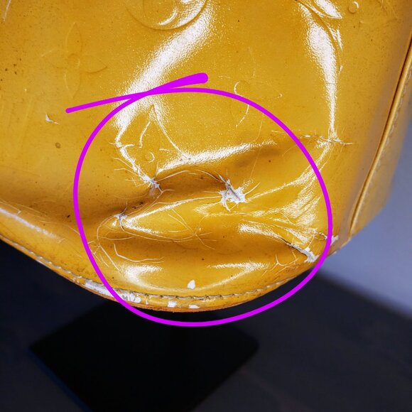 Louis Vuitton Houston Tote - Vintage Yellow (Grey Interior) Vernis Leather - Picture 7 of 17
